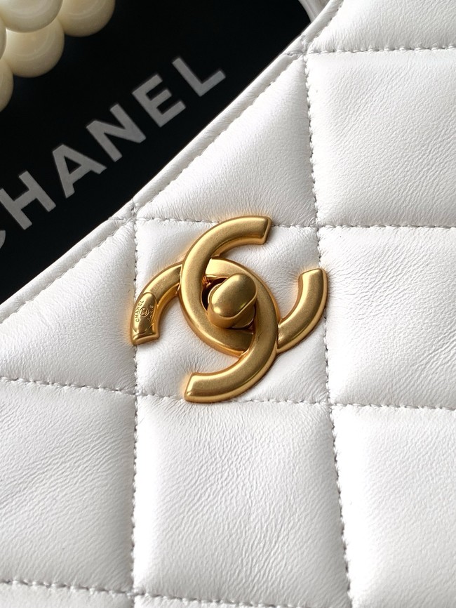 Chanel SMALL TOTE AS5413 white