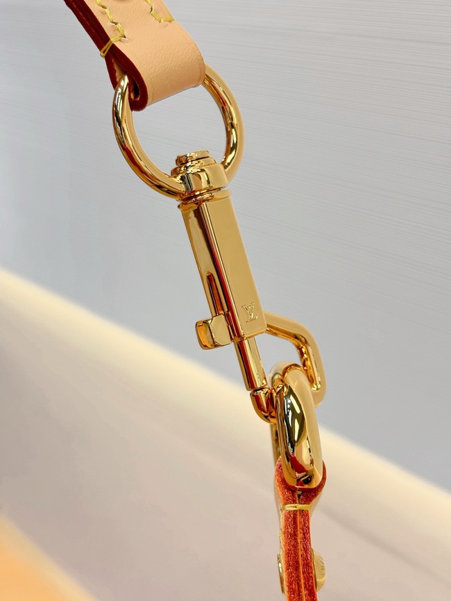 Louis Vuitton Washed M13347 pink