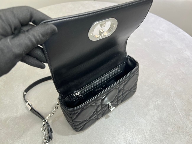 Small Soft Dior Caro Bag Macrocannage Lambskin M9252UHPA black&Black hardware