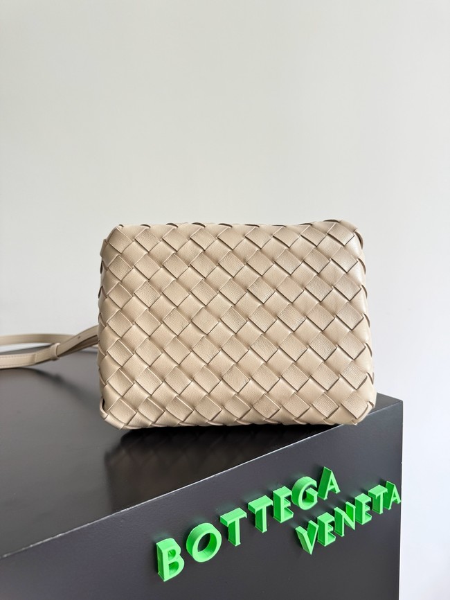 Bottega Veneta Small Parachute 796569 Ecru