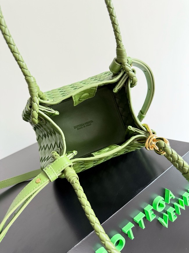 Bottega Veneta Small Parachute 796569 Matcha