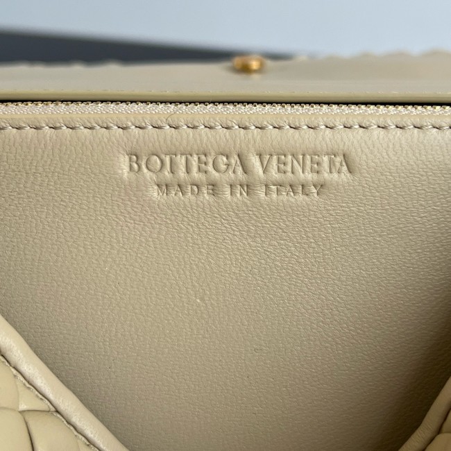 Bottega Veneta Patti Shoulder Bag 776783 String