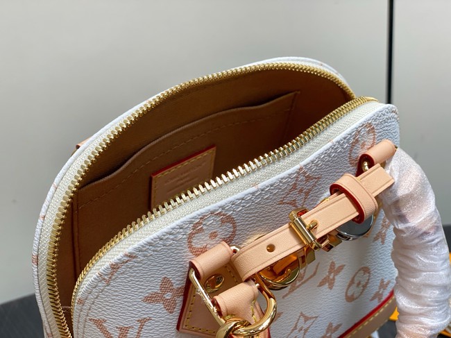 Louis Vuitton Monogram Canvas M14939 white