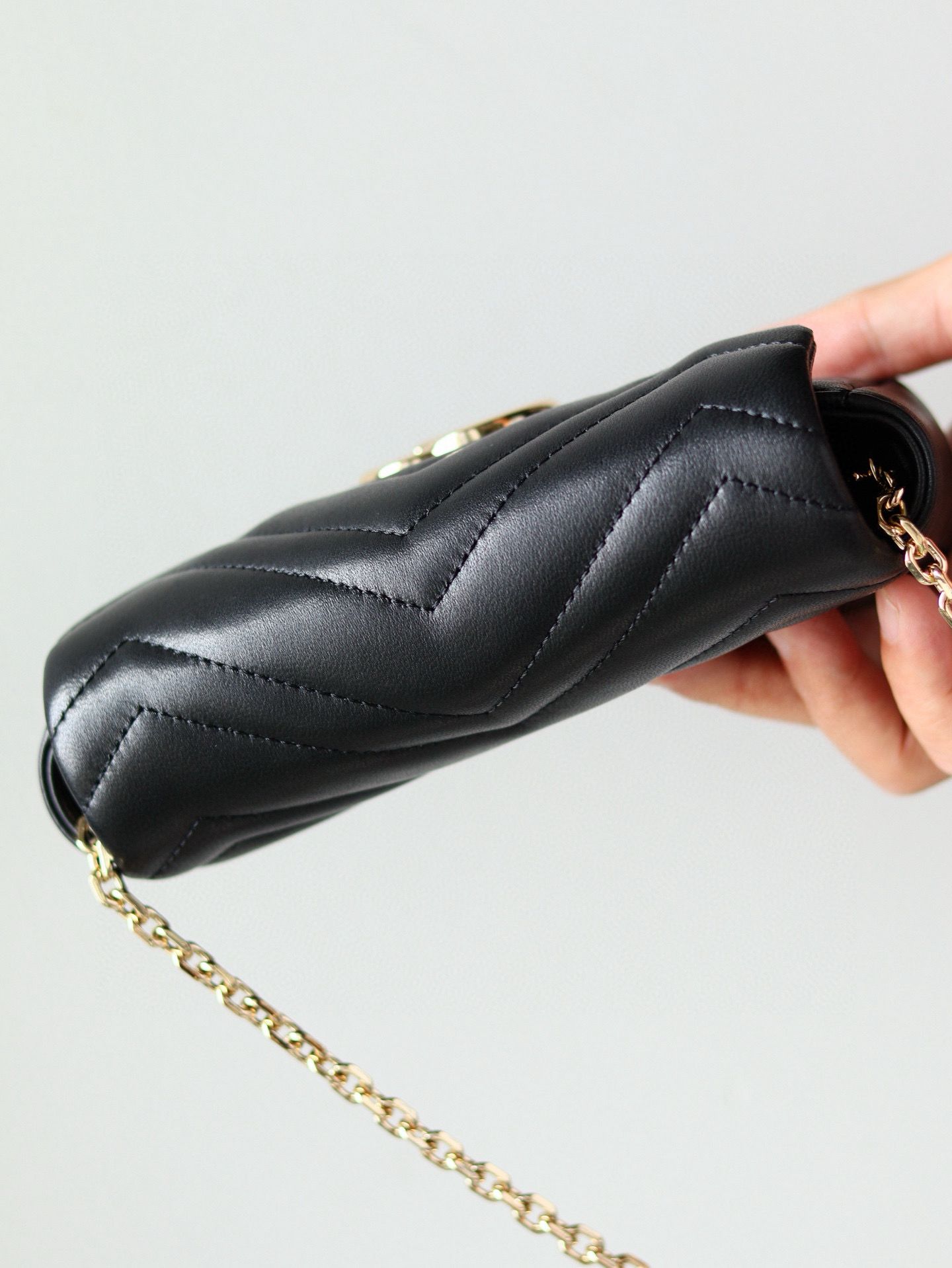 GUCCI GG MARMONT MINI SHOULDER BAG 841290 Black&Light Gold-Tone