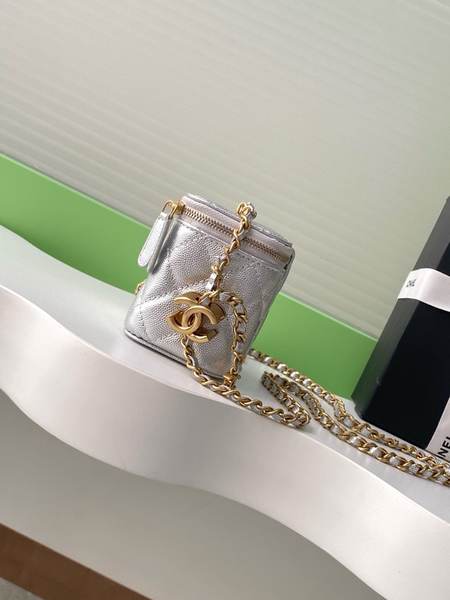 CHANEL Grained Calfskin Small Vanity with Chain AP3941 Silvery