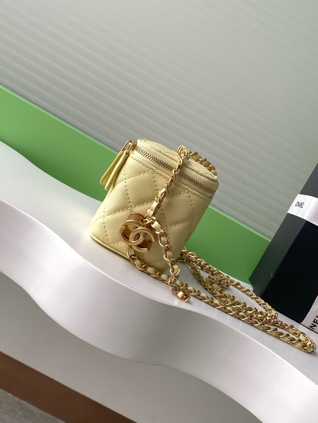 CHANEL Grained Calfskin Small Vanity with Chain AP3941 yellow