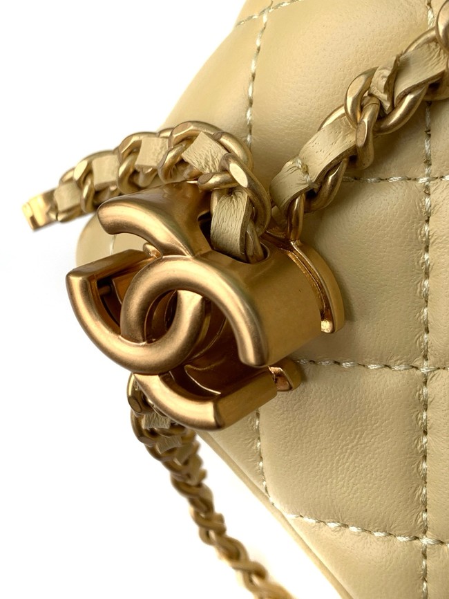 CHANEL Lambskin Small Vanity with Chain AP3941 yellow