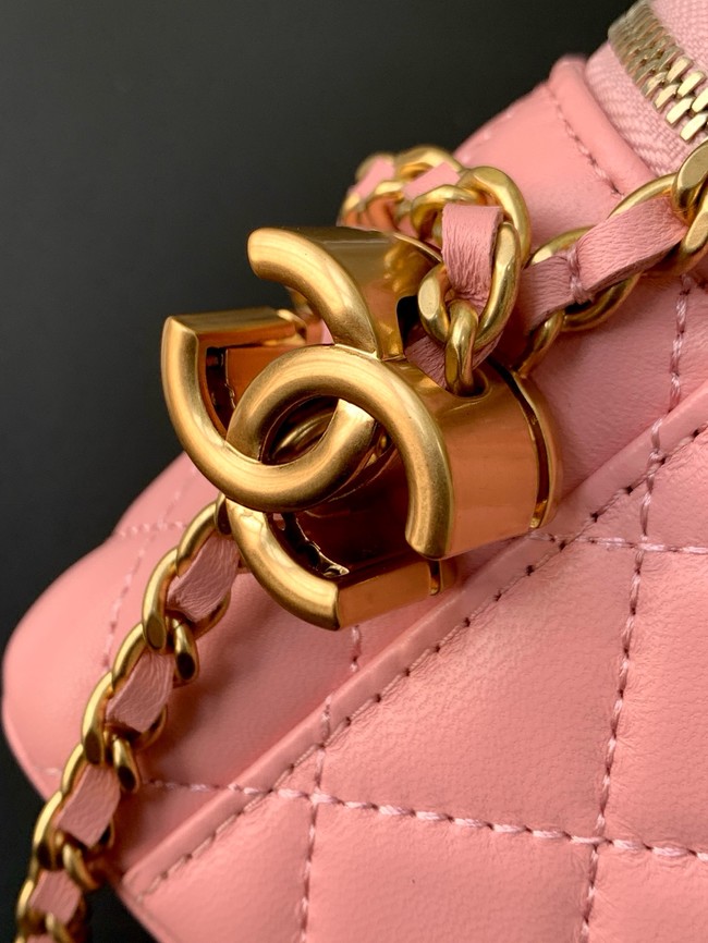 CHANEL Lambskin Vanity with Chain AP3940 pink