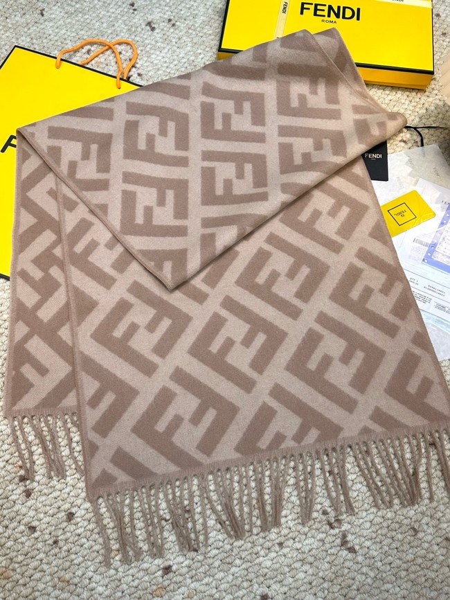 Fendi FF classic pattern cashmere scarf XT261