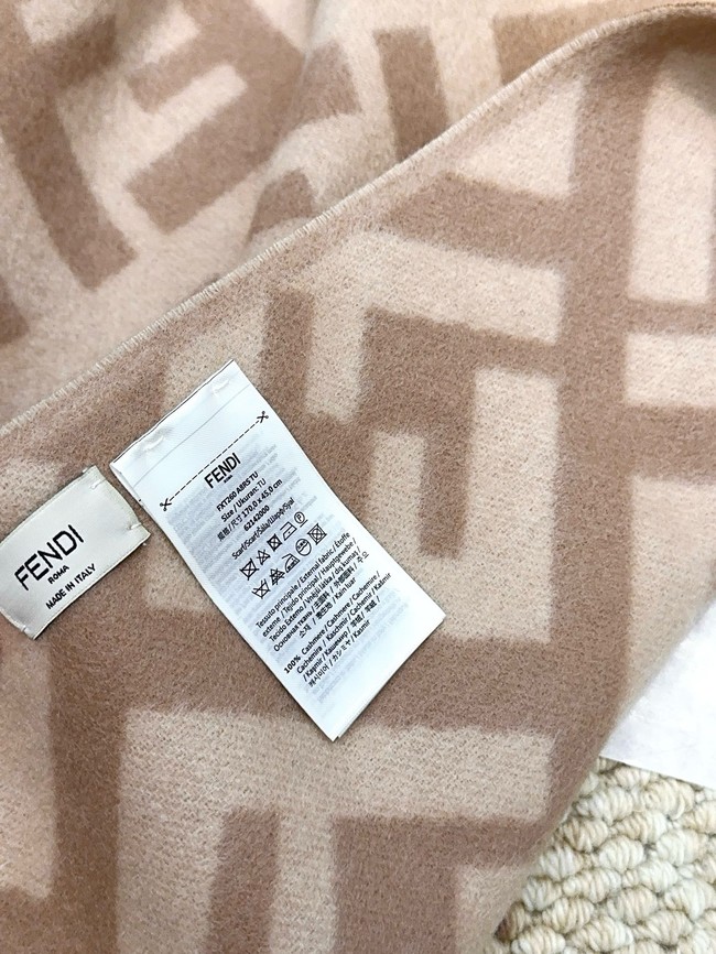 Fendi FF classic pattern cashmere scarf XT261