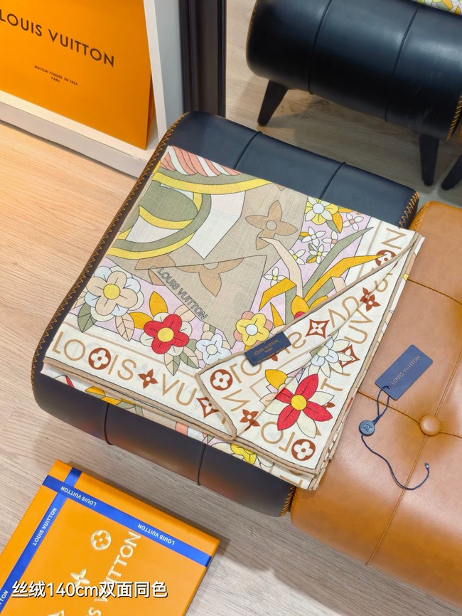 Louis Vuitton Shawl Cashmere and Silk KY122 