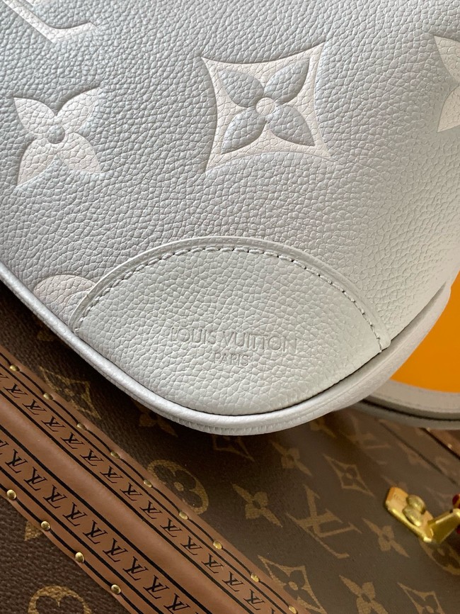 Louis Vuitton Boulogne PM M12930 Taro purple