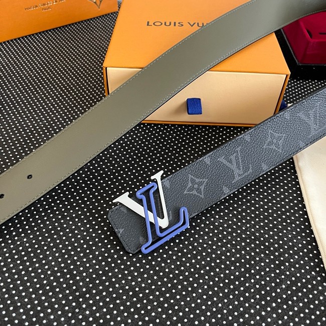 Louis Vuitton Initiales 40MM Reversible M9056