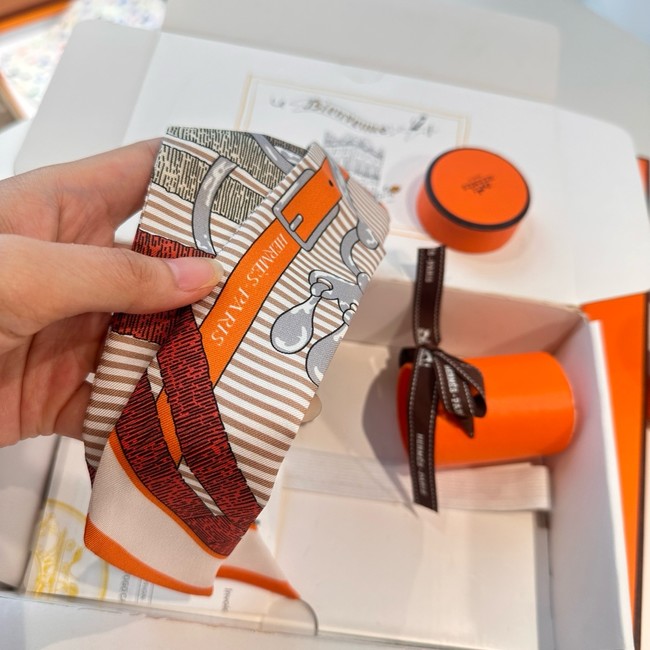 Hermes Silk Twilly scarf H06379