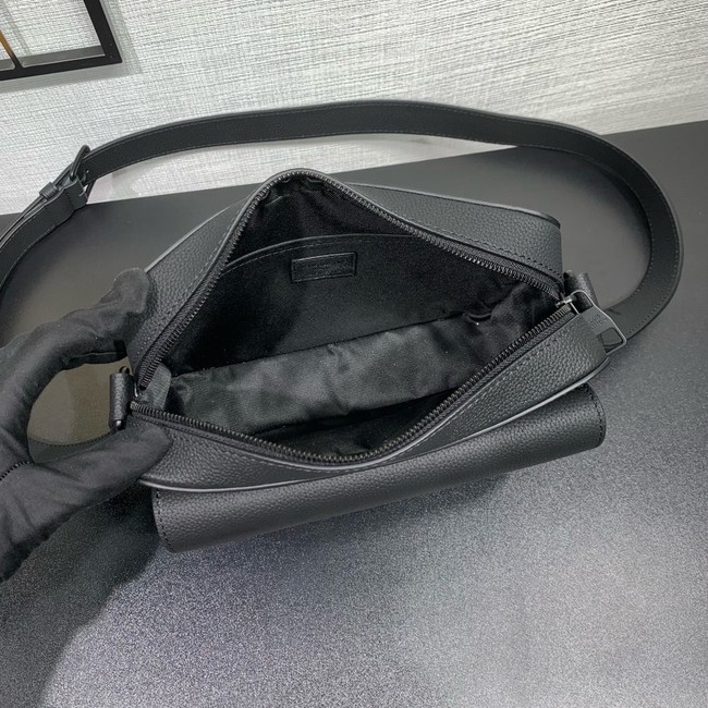 Louis Vuitton Boarding Messenger M15265 black