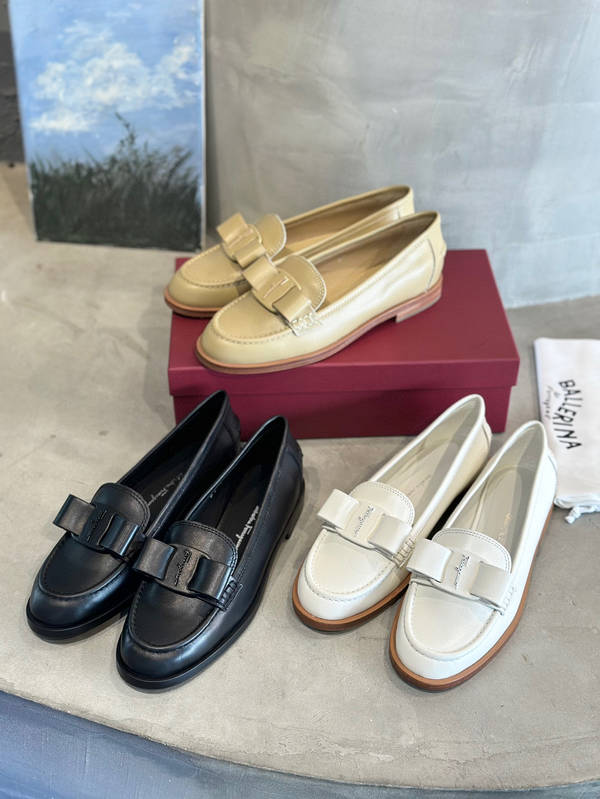 Ferragamo Shoes FMS00098