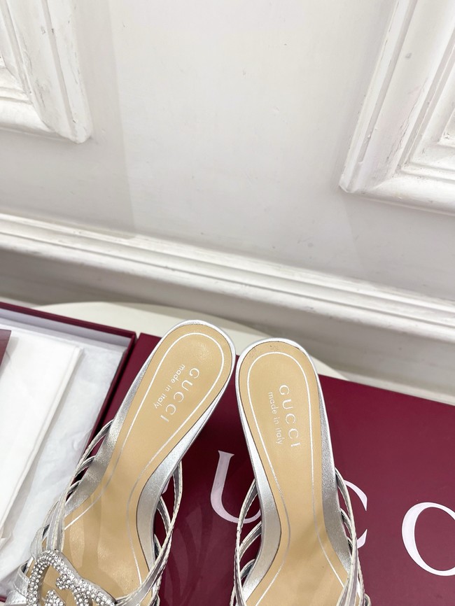 Gucci Womens slide sandal with crystal Interlocking G 852663-1
