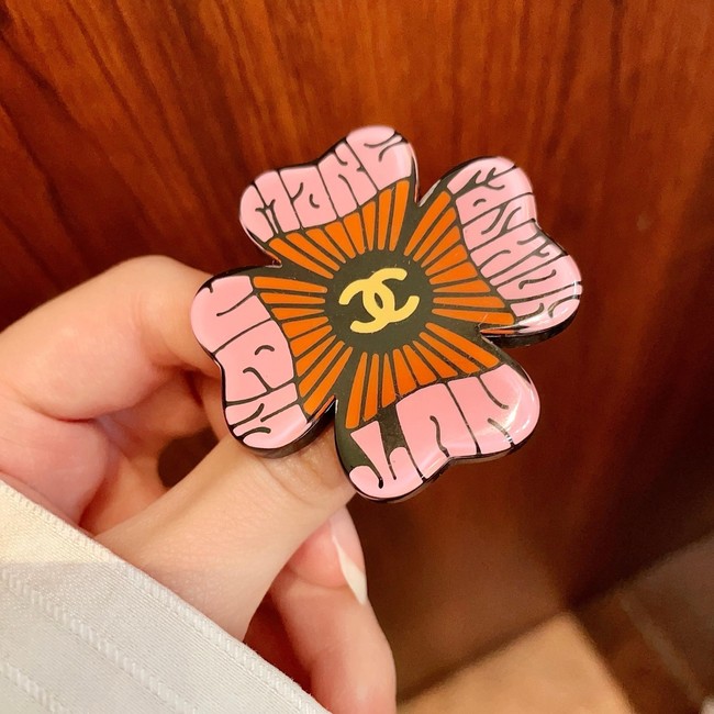 Chanel brooch CE81714