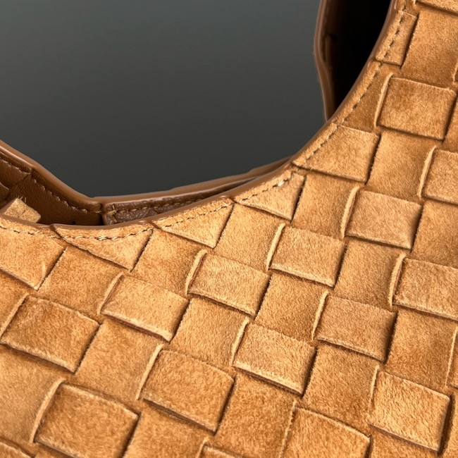 Bottega Veneta Suede Campana 844249 brown