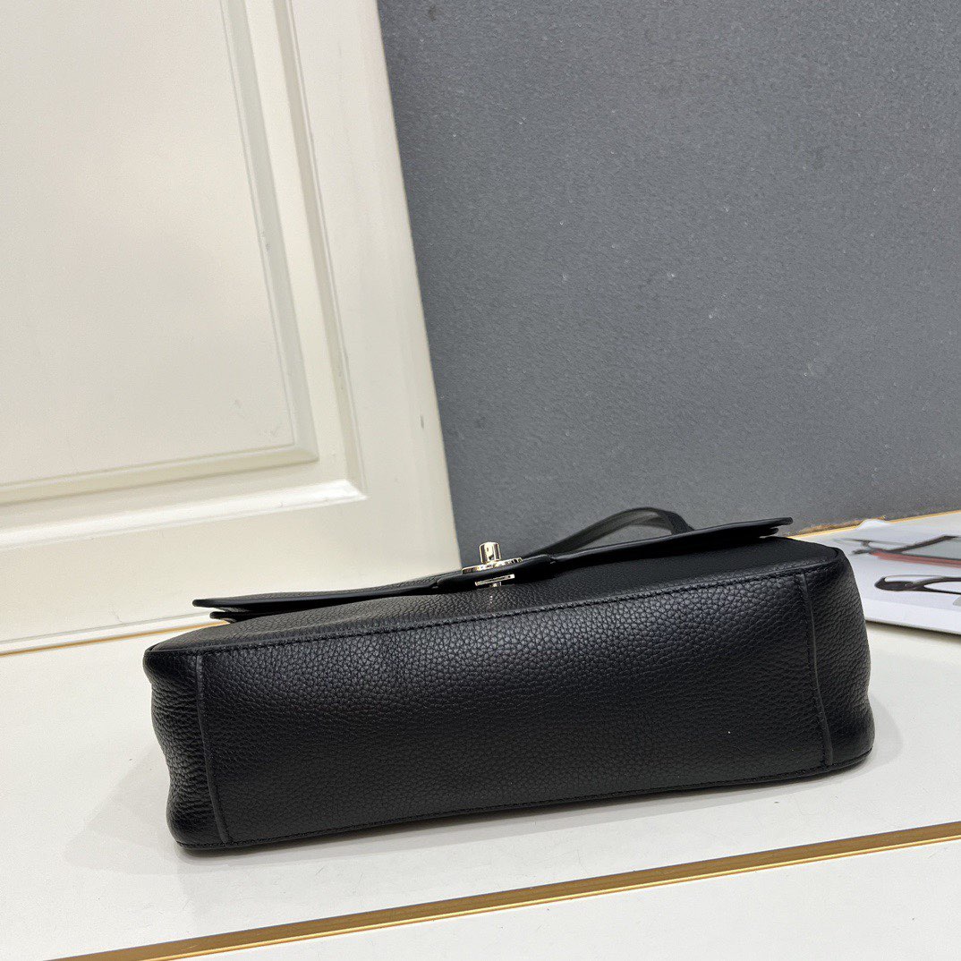 Chanel 26SS Original Leather Tote Shopping Bag 1A013 Black Chanel 26SS Original Leather Tote Shopping Bag 1A013 Black