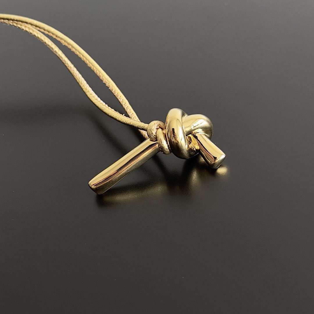 Bottega Veneta Original Leather Long Clutch Andiamo With Handle 741511 Gold 