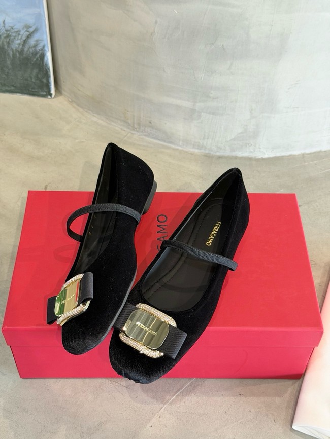 Ferragamo Flat shoes 21039-3