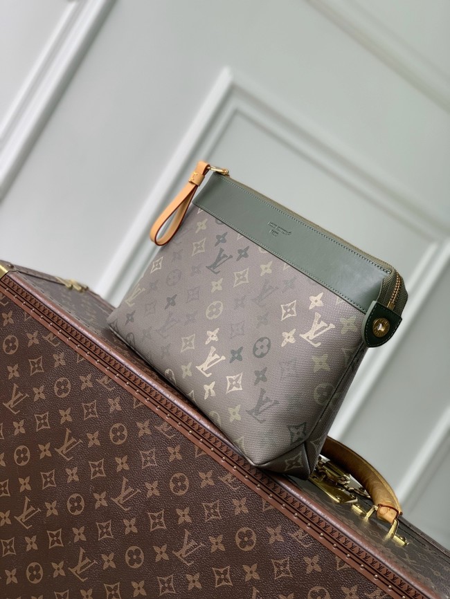 Louis Vuitton Pochette Voyage Souple M26970 Khaki