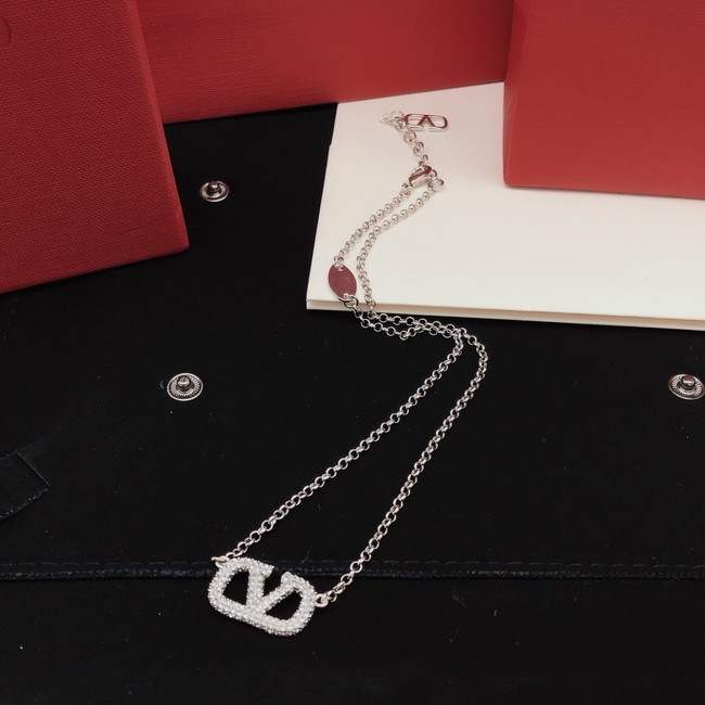 Valentino necklace CE81880