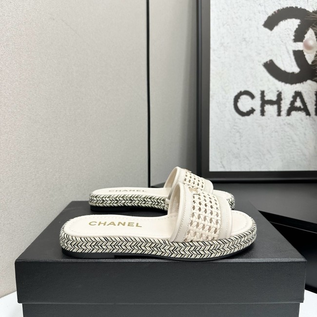 Chanel Slippers 55724-1