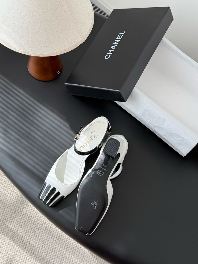 Chanel WOMENS Sandals 55732-2