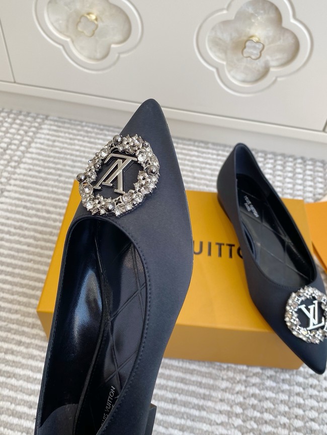 Louis Vuitton flats 66903-2