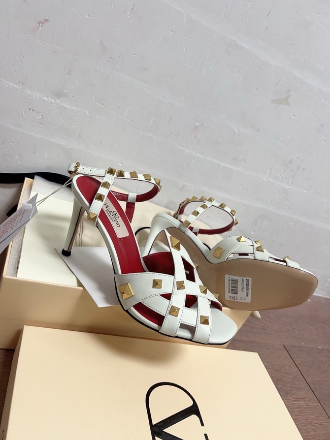 Valentino Womens sandal 66908-3