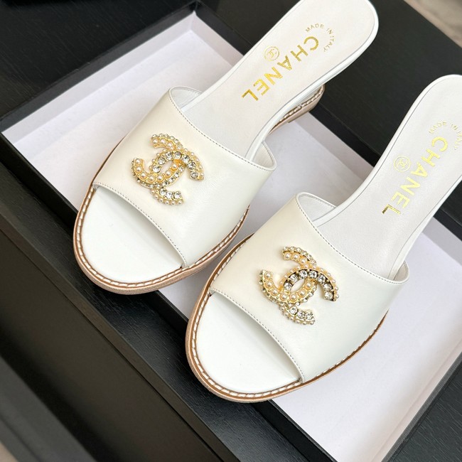 Chanel Slippers 66943-10