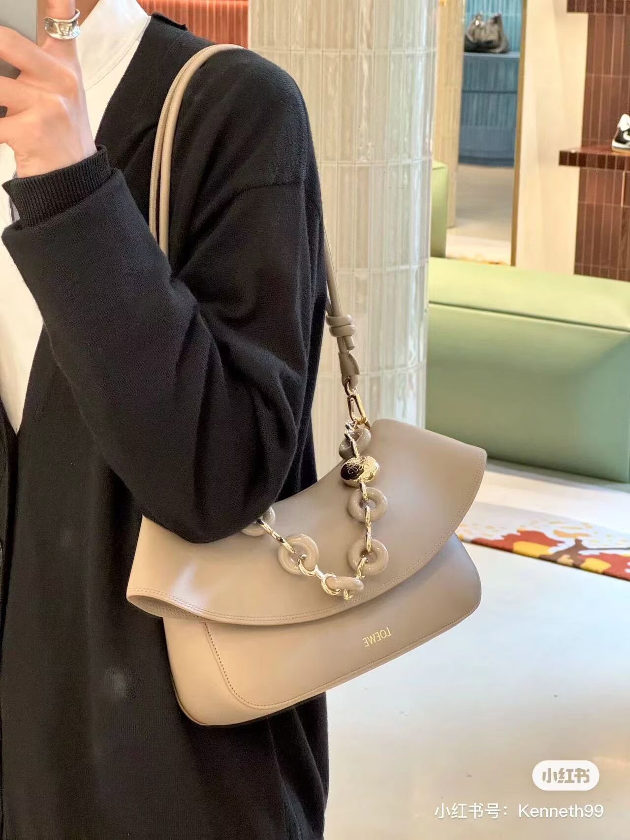 Loewe Ola Original Leather Fashion Handbag L53012 Nude Loewe Ola Original Leather Fashion Handbag L53012 Nude