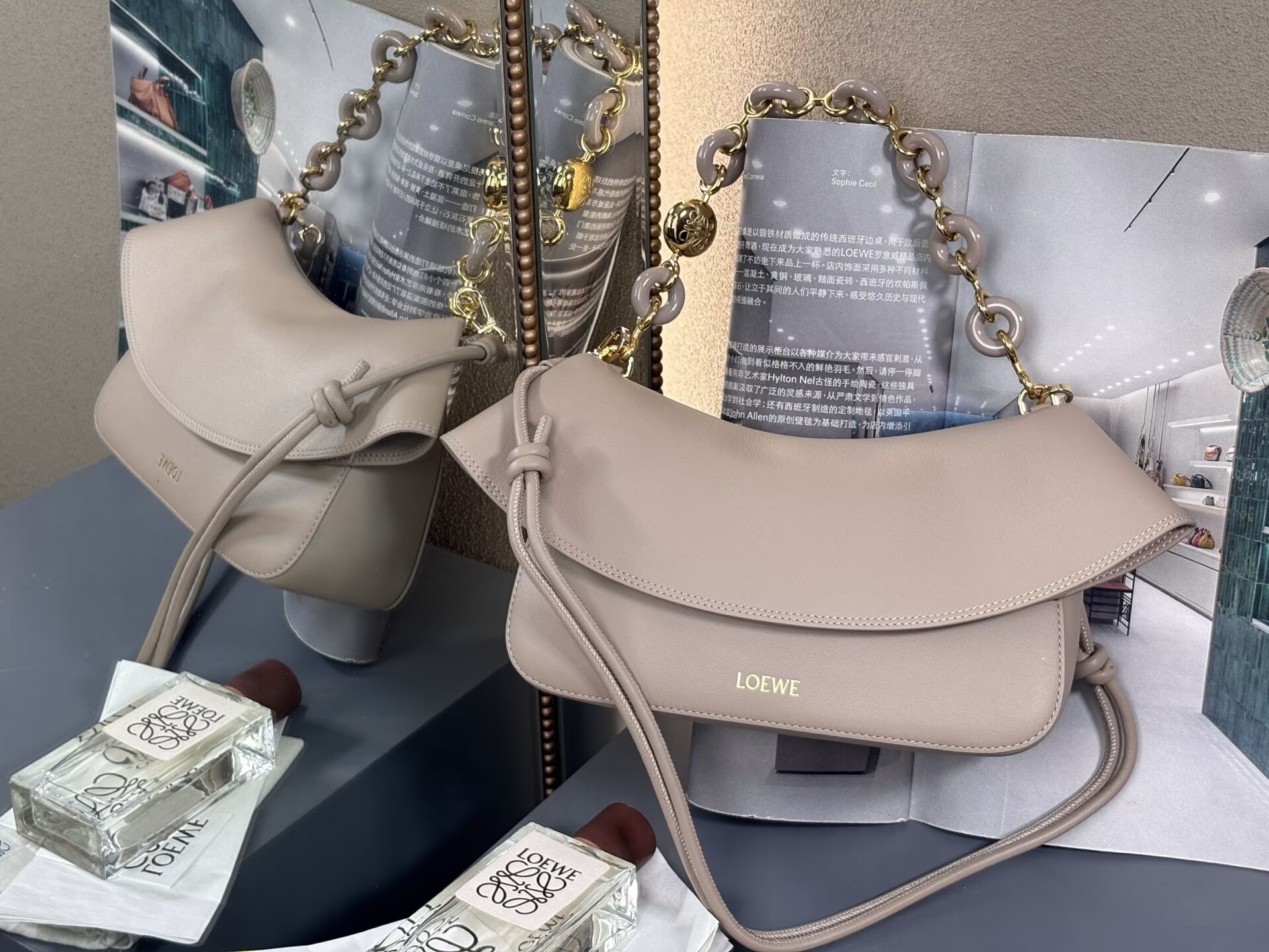 Loewe Ola Original Leather Fashion Handbag L53012 Nude Loewe Ola Original Leather Fashion Handbag L53012 Nude