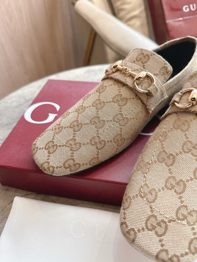 Gucci Womens Jordaan loafer 66987-11