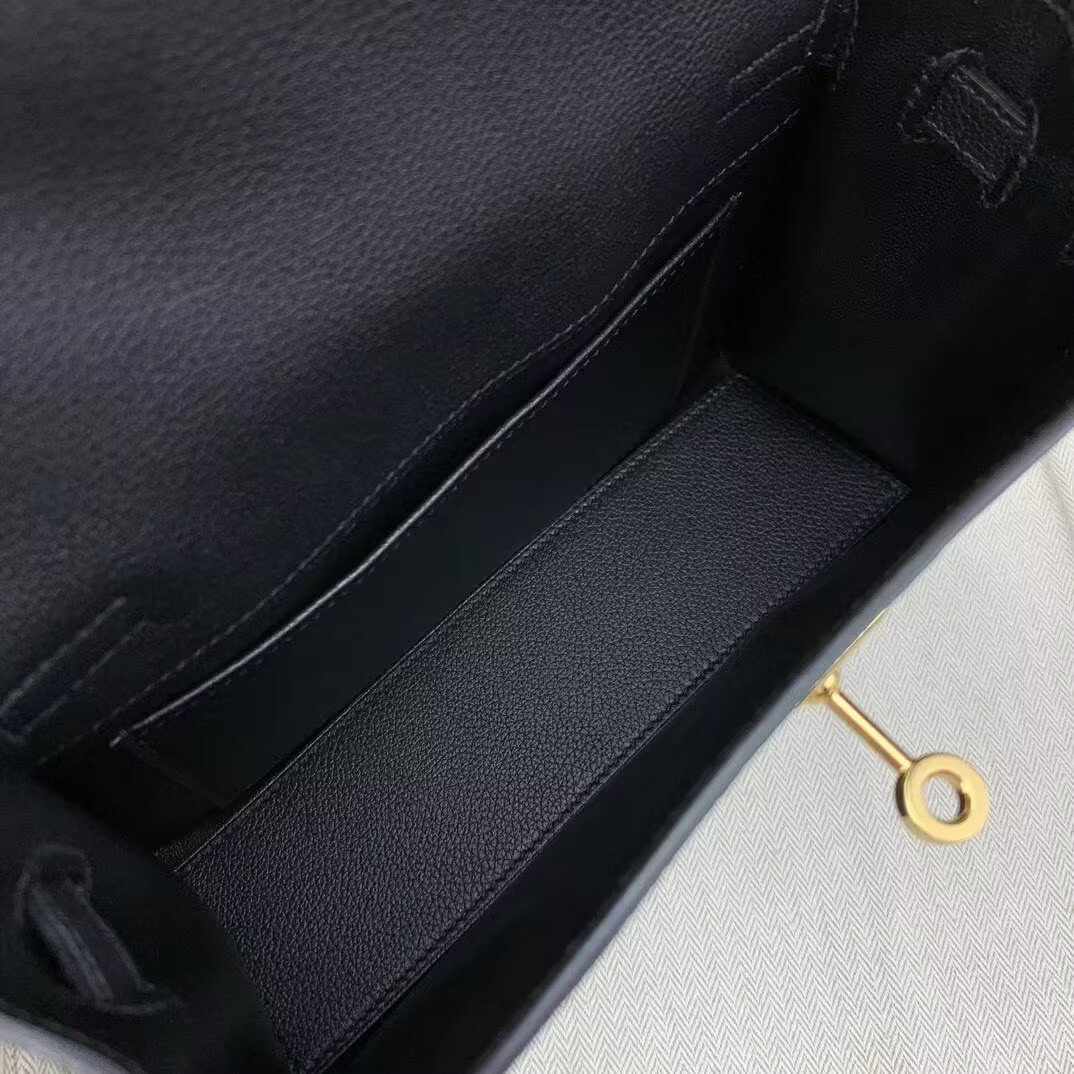 Hermes Kelly Danse Original Evercolor Leather 22CM KL22 Black Gold-Tone Hermes Kelly Danse Original Evercolor Leather 22CM KL22 Black Gold-Tone