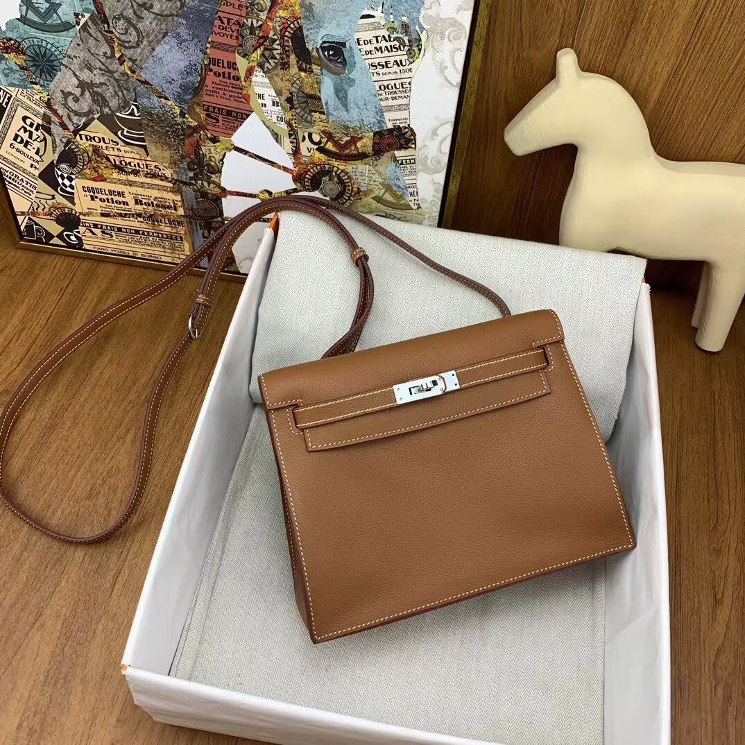 Hermes Kelly Danse Original Evercolor Leather 22CM KL22 Brown Silver-Tone Hermes Kelly Danse Original Evercolor Leather 22CM KL22 Brown Silver-Tone