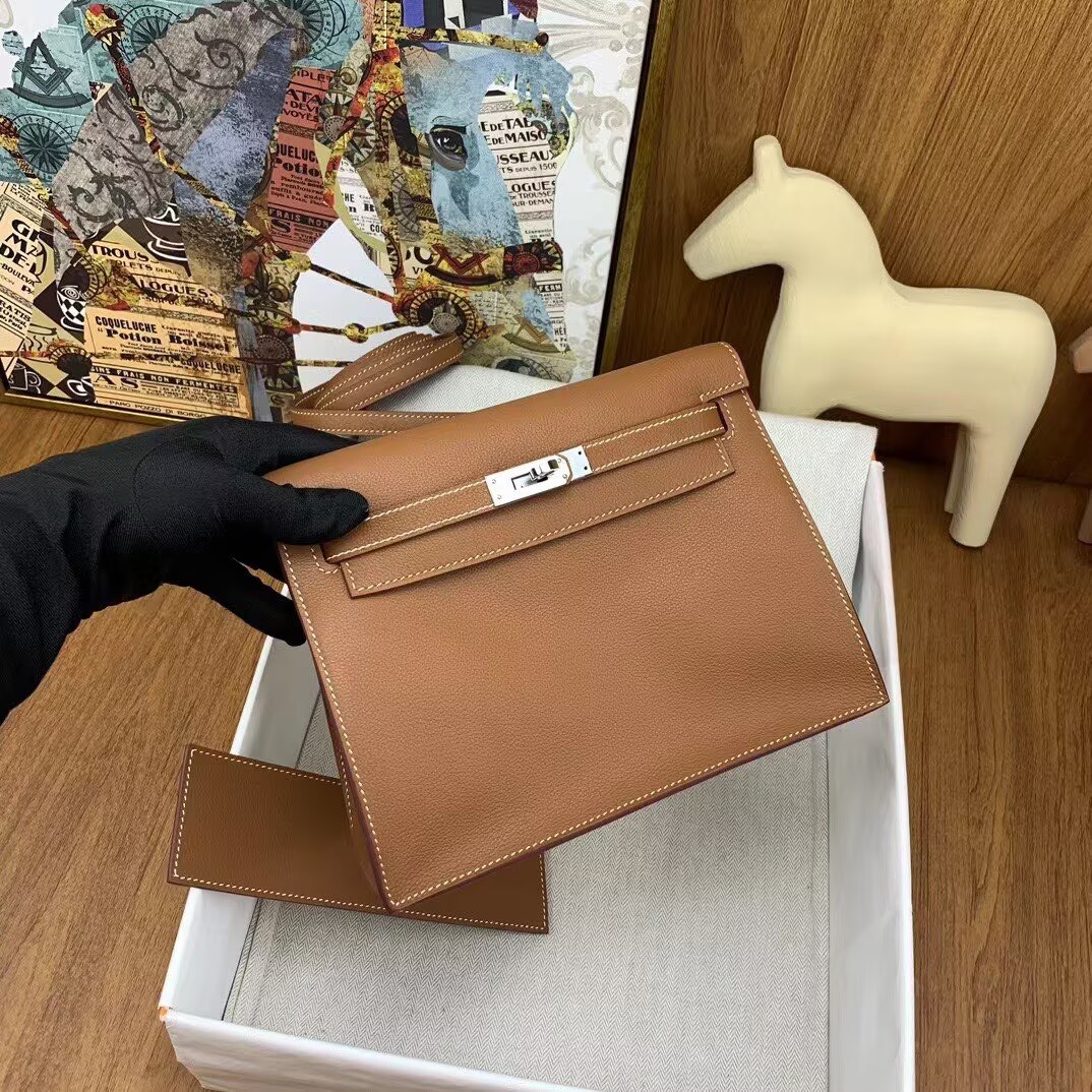 Hermes Kelly Danse Original Evercolor Leather 22CM KL22 Brown Silver-Tone Hermes Kelly Danse Original Evercolor Leather 22CM KL22 Brown Silver-Tone