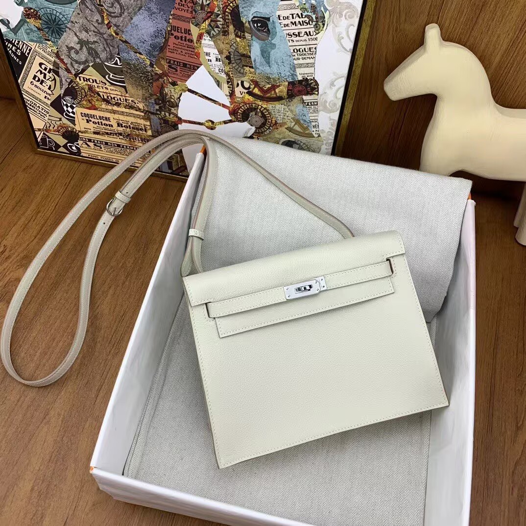 Hermes Kelly Danse Original Evercolor Leather 22CM KL22 Cream Silver-Tone Hermes Kelly Danse Original Evercolor Leather 22CM KL22 Cream Silver-Tone
