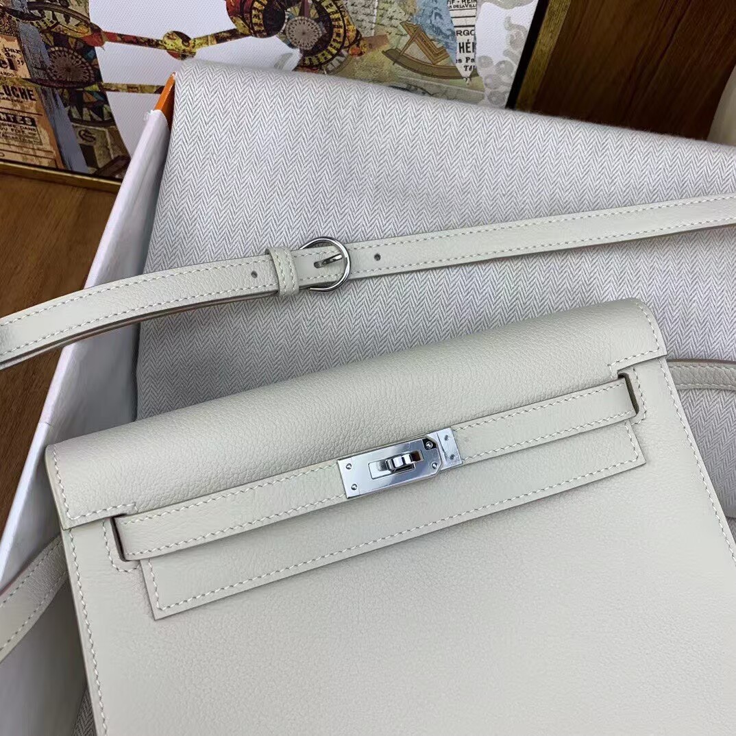 Hermes Kelly Danse Original Evercolor Leather 22CM KL22 Cream Silver-Tone Hermes Kelly Danse Original Evercolor Leather 22CM KL22 Cream Silver-Tone
