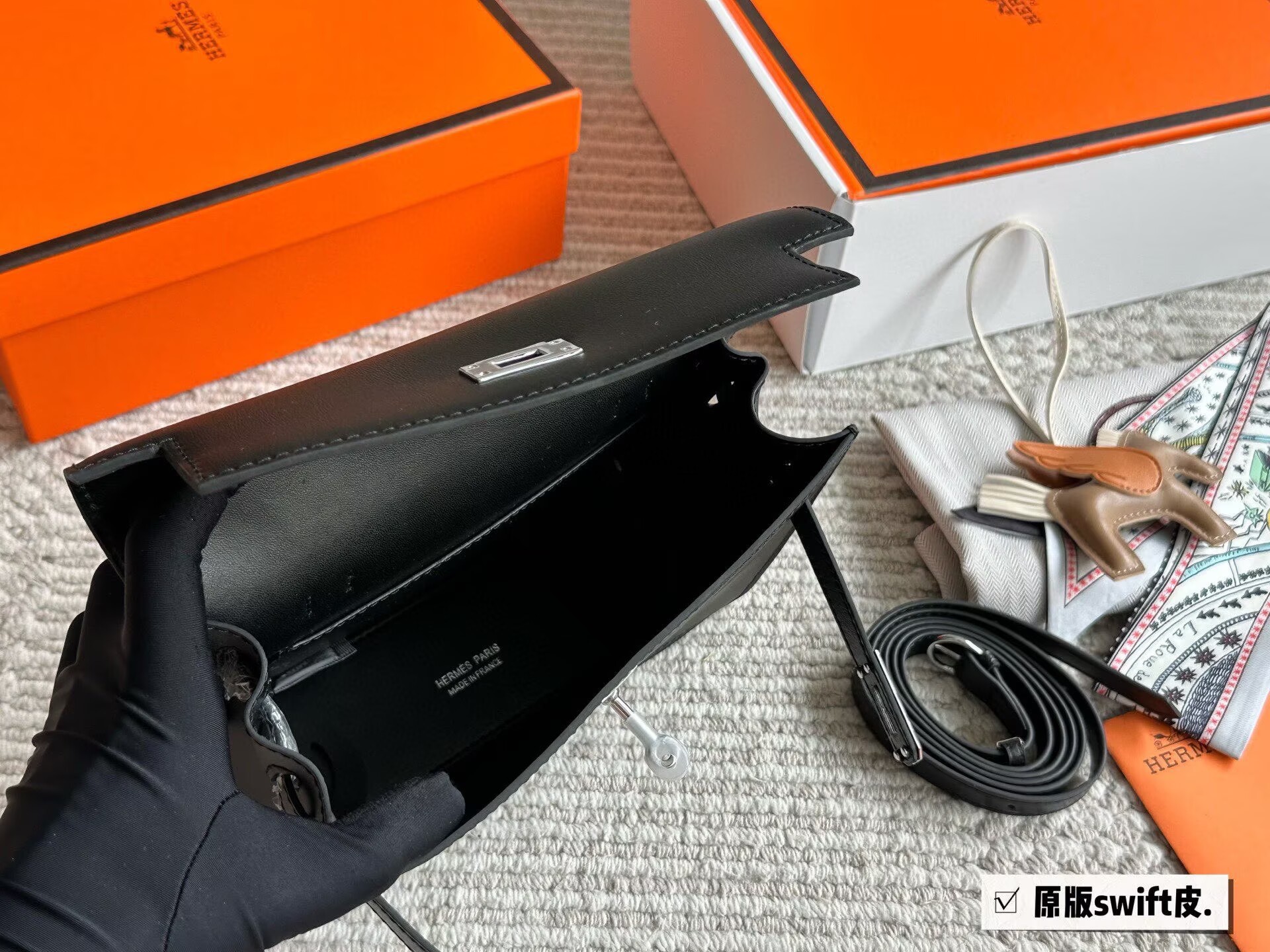 Hermes Kelly Danse Original Swift Leather 22CM KL22 Black