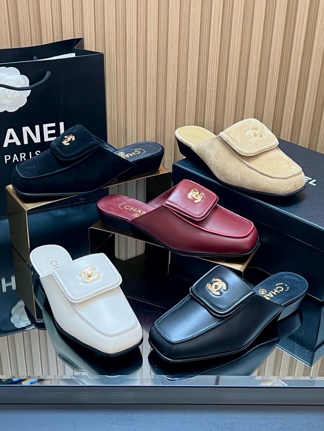 Chanel Mules 67101-2