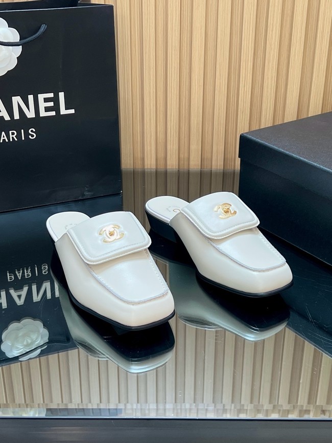 Chanel Mules 67101-4