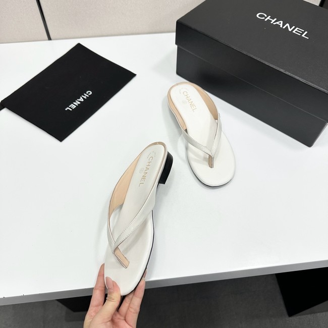 Chanel Thongs 67013-3
