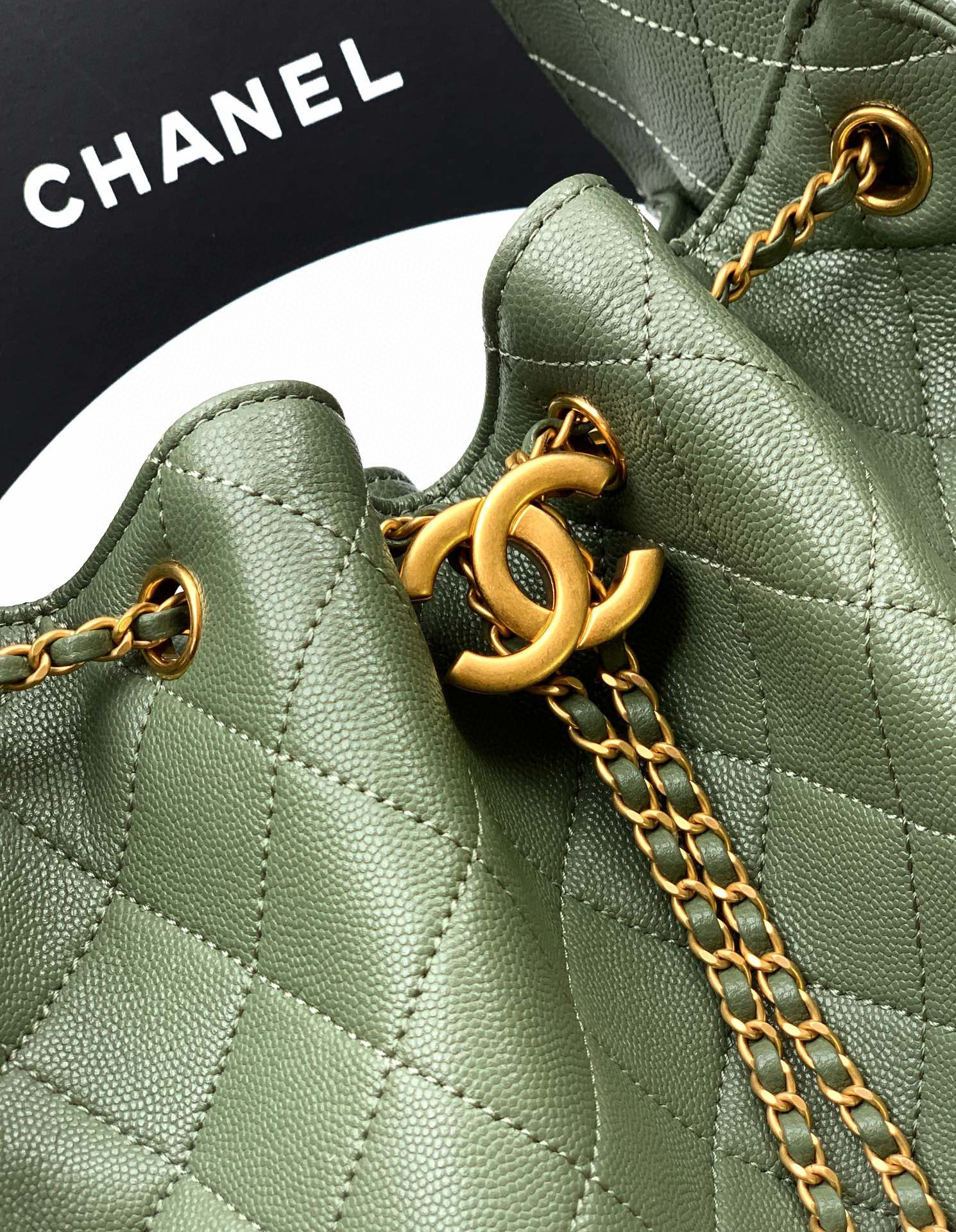 CHANEL 25S Hobo HANDBAG AS5293 red CHANEL 25S Hobo HANDBAG AS5293 red