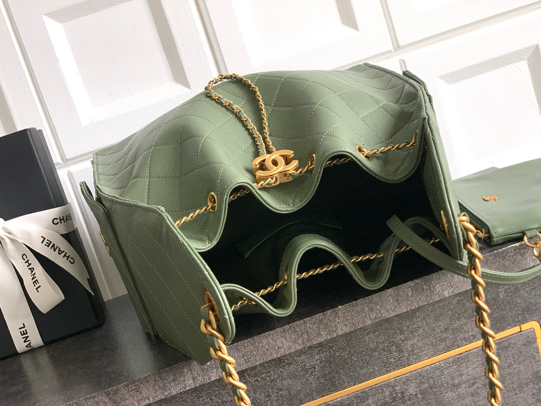 CHANEL 25S Hobo HANDBAG AS5293 red CHANEL 25S Hobo HANDBAG AS5293 red