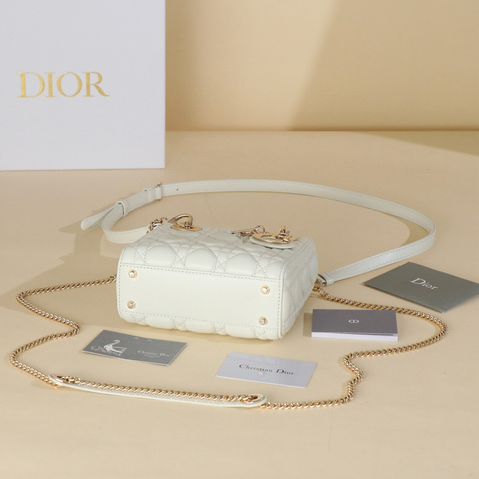 MINI LADY DIOR BAG Lambskin M0566OW white&gold MINI LADY DIOR BAG Lambskin M0566OW white&gold