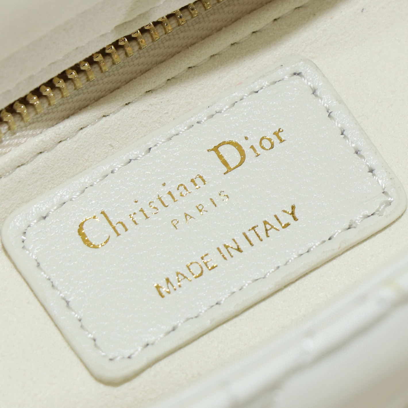 MINI LADY DIOR BAG Lambskin M0566OW white&gold MINI LADY DIOR BAG Lambskin M0566OW white&gold