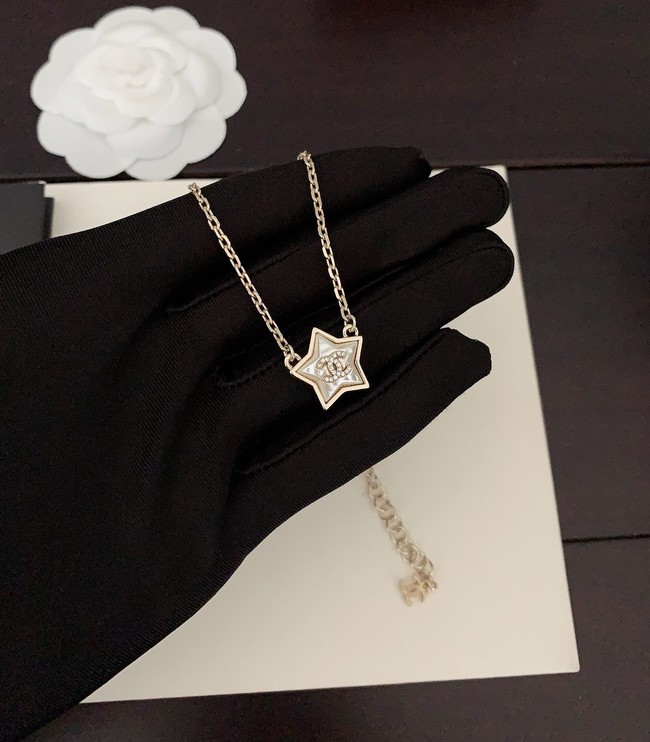 Chanel necklace CE16563